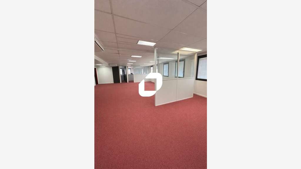 A louer Bureaux 281m² Nanterre