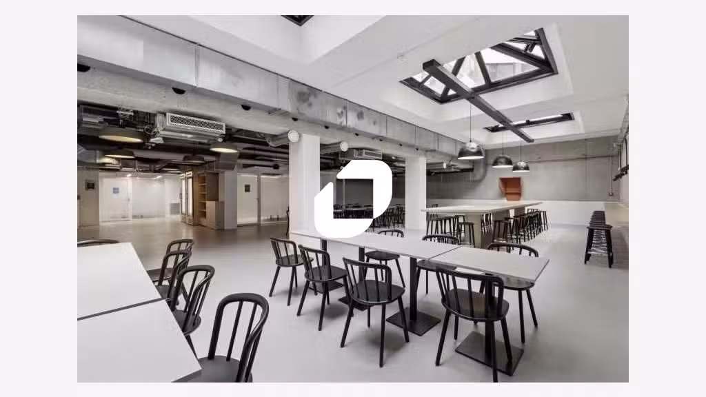 A louer Bureaux 2472m² Nanterre