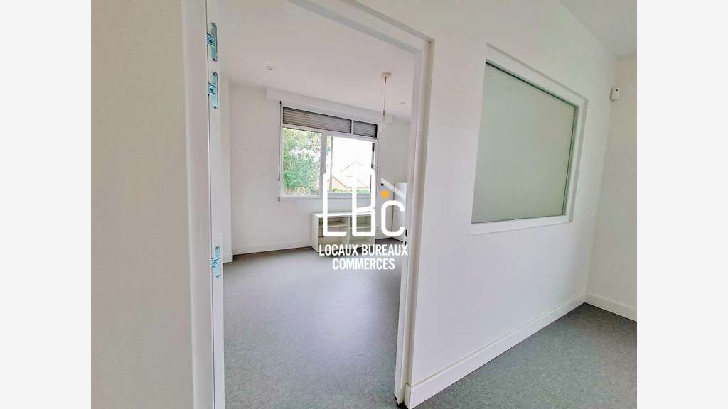 A louer bureaux 12m² R+1 à Nantes Bld Jean Ingres