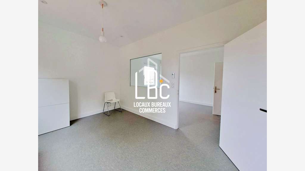 A louer bureaux 12m² R+1 à Nantes Bld Jean Ingres