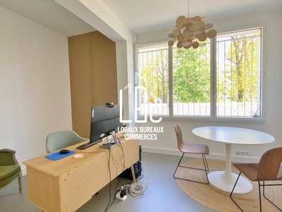 A louer bureaux 12m² R+1 à Nantes boulevard Ingres