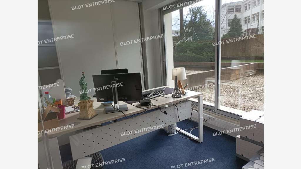 A louer bureaux 258m² à Nantes