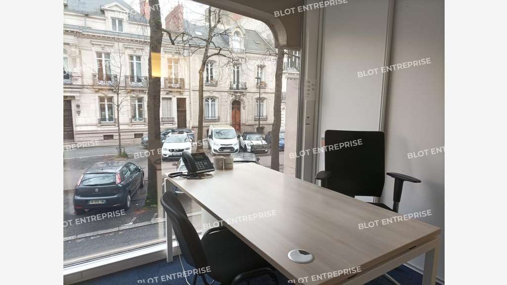 A louer bureaux 258m² à Nantes