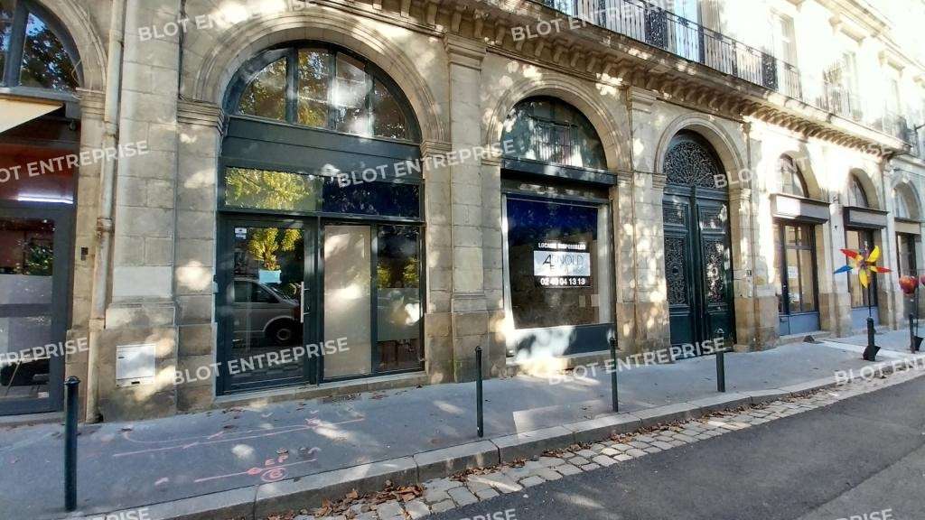 À LOUER - BUREAUX - 110 M² - NANTES