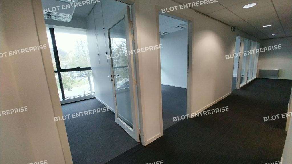 À LOUER - BUREAUX - 174 M² - NANTES