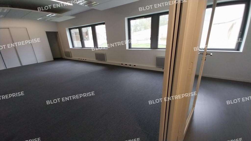 À LOUER - BUREAUX - 174 M² - NANTES