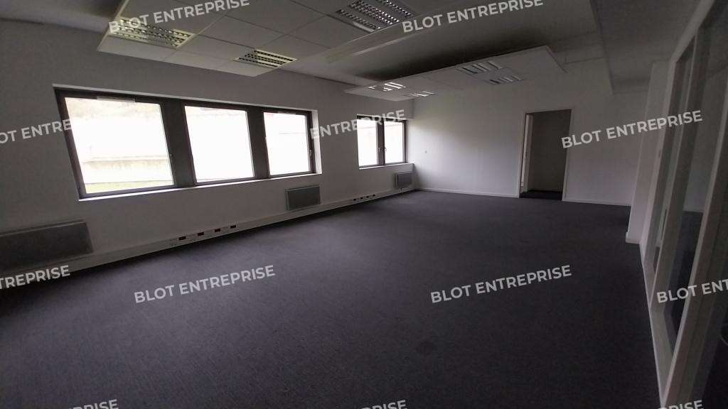 À LOUER - BUREAUX - 174 M² - NANTES