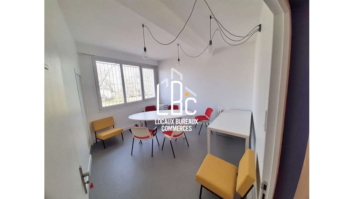 A louer bureau 31m² R+2 à Nantes rue Marcel Sembat