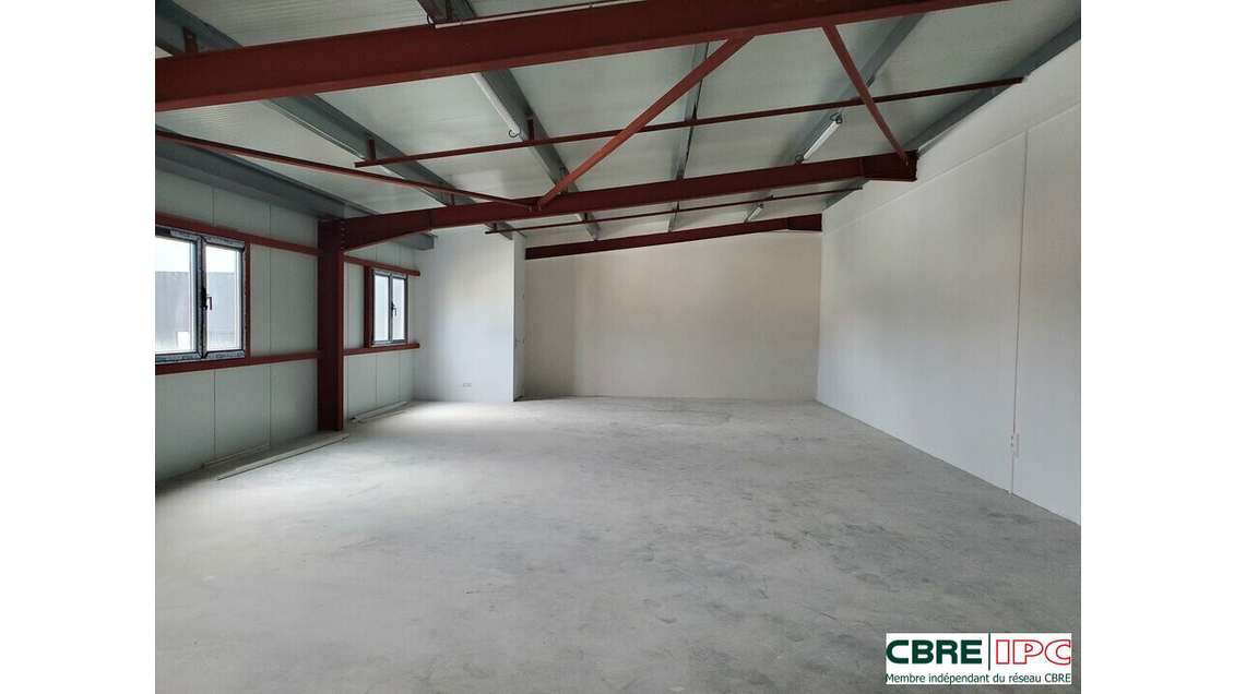 A louer bureaux 100m² à Saint-Vincent-de-Tyrosse