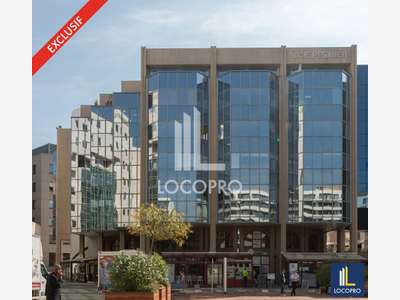 A louer bureau de 86m² à Nice Arénas prox centre