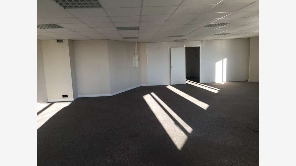A louer bureaux de 170m² à Nice Ouest Arenas