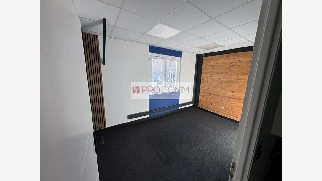 Ensemble de bureaux 50m² à louer à Nîmes