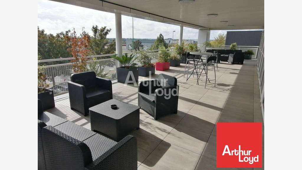 Bureaux de 11m² à louer au 1er étage à Niort