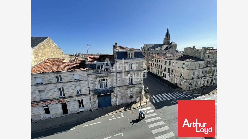 Bureaux de 234m² à louer en hyper centre de Niort