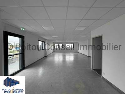 Loue bureaux neufs 75m² zone Mendes France Niort