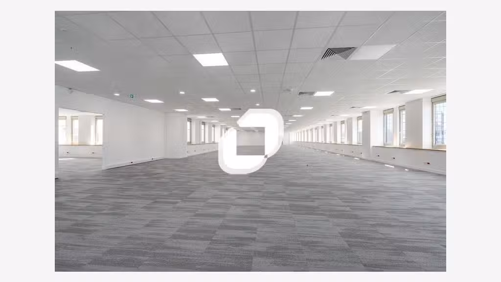 A louer Bureaux 956m² Noisy le grand