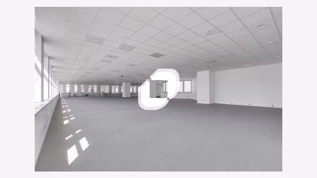 A louer Bureaux 1575m² Noisy le grand