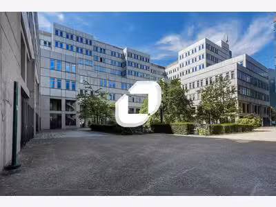A louer Bureaux 1575m² Noisy le grand