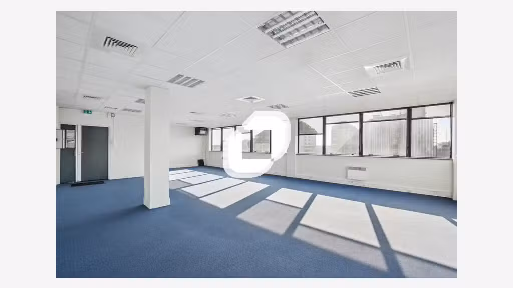 A louer Bureaux 3226m² Noisy le grand