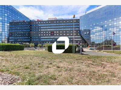 A louer Bureaux 3364m² Noisy le grand