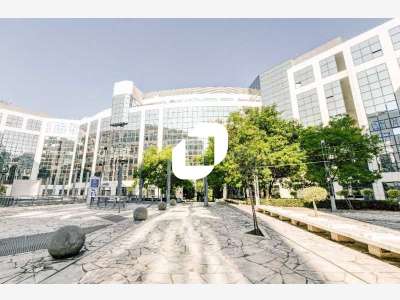 A louer Bureaux 3965m² Noisy le grand