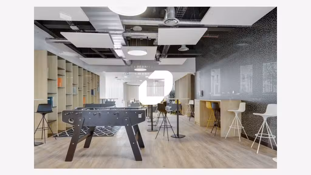A louer Bureaux 16359m² Noisy le grand