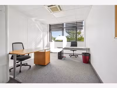 A louer Bureaux 53m² Noisy le roi