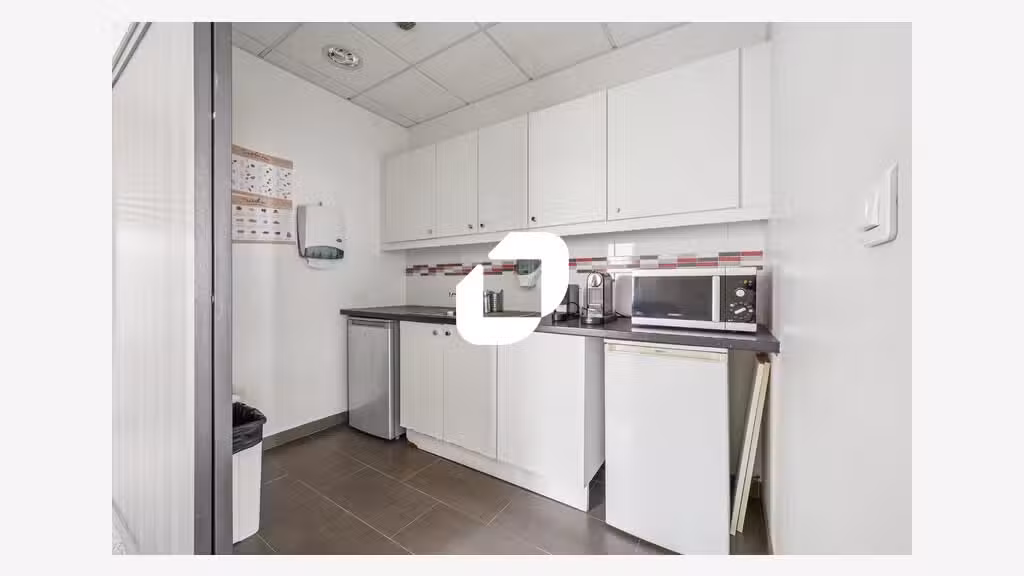A louer Bureaux 53m² Noisy le roi