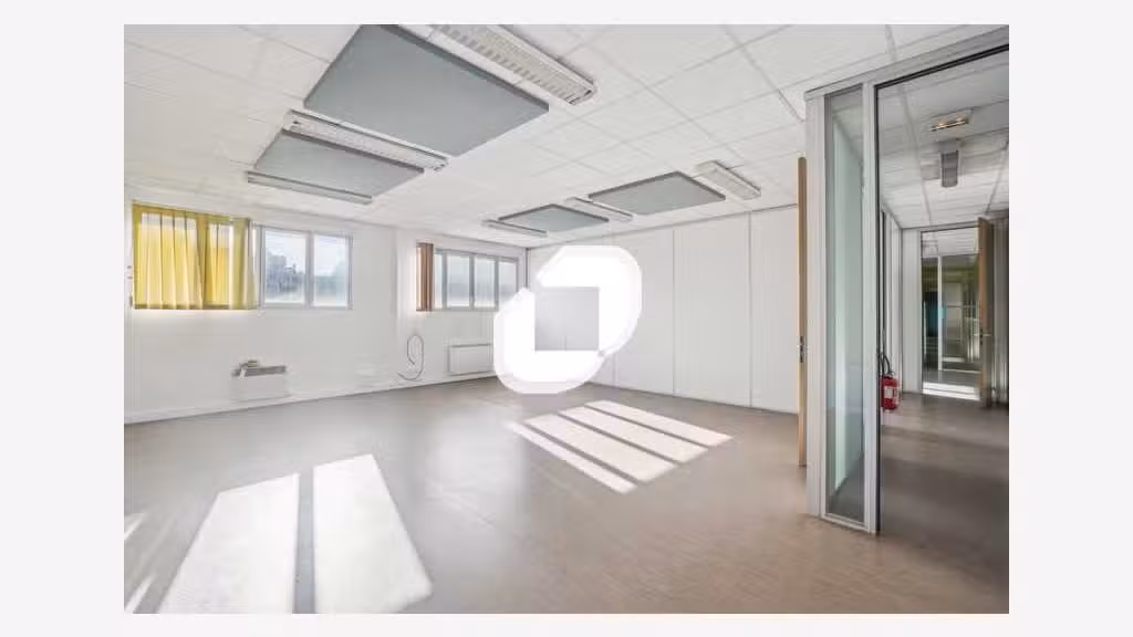 A louer Bureaux 785m² Noisy le sec