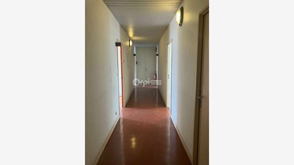 A louer bureaux 160m² secteur Nuit Saint Georges.