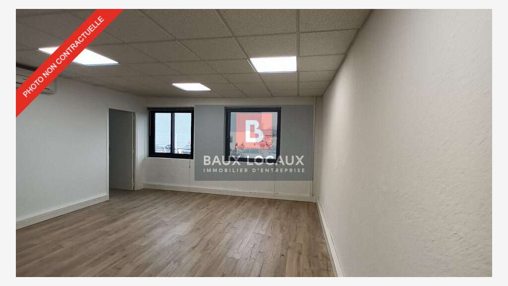 À Louer  Bureaux 75 m²  Orange