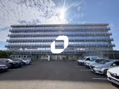 A louer Bureaux 5066m² Osny