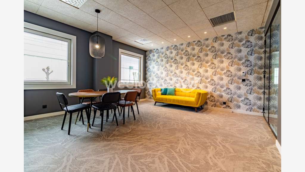Bureaux 25m² en coworking à louer à Osny