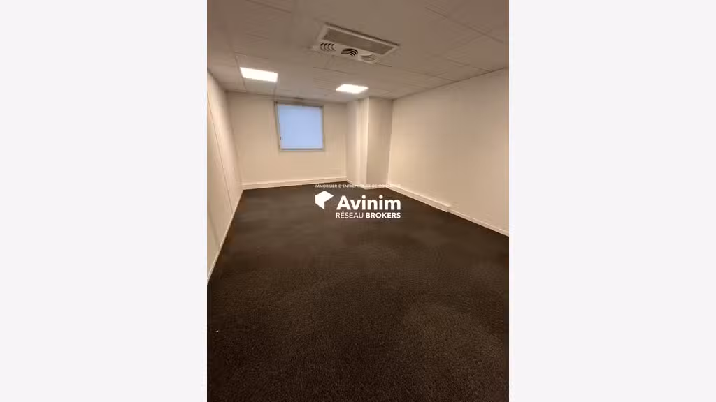 Bureaux 54m² à louer à Pacé