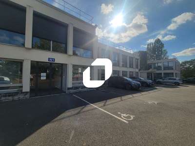 A louer Bureaux 164m² Palaiseau