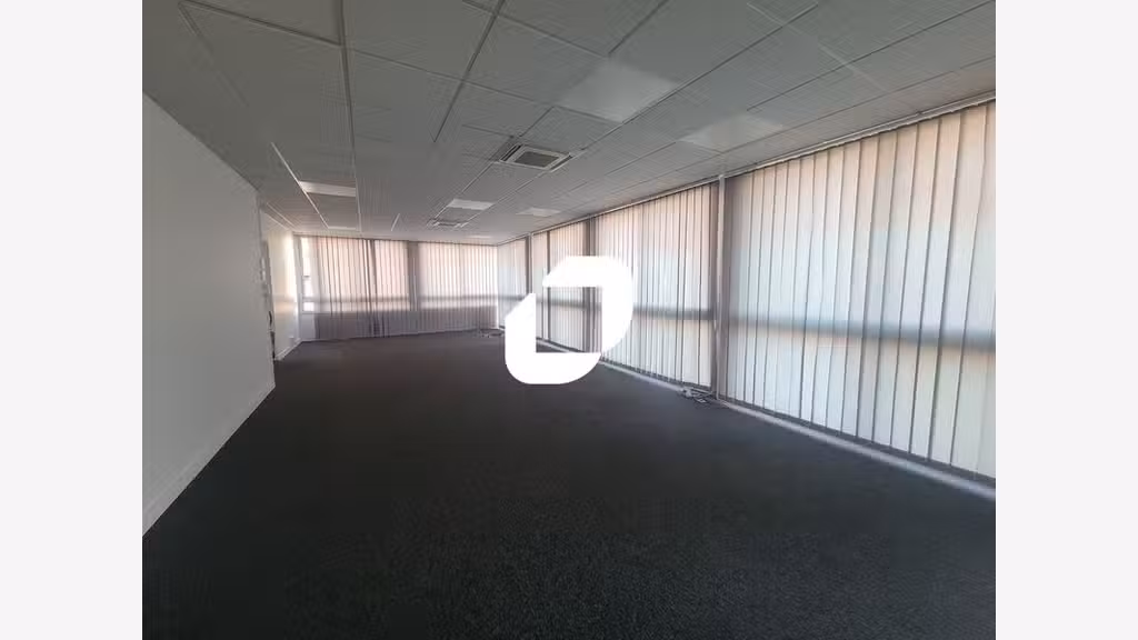A louer Bureaux 164m² Palaiseau