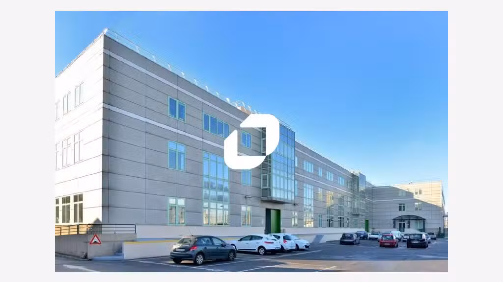 A louer Bureaux 3057m² Pantin