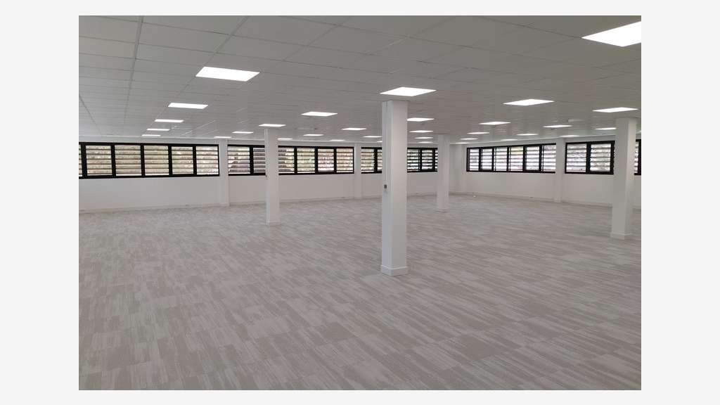 Location bureaux 399m² R+1 Parc Club du Millénaire