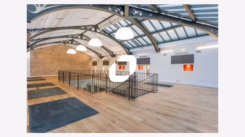 A louer Bureaux 1345m² Paris