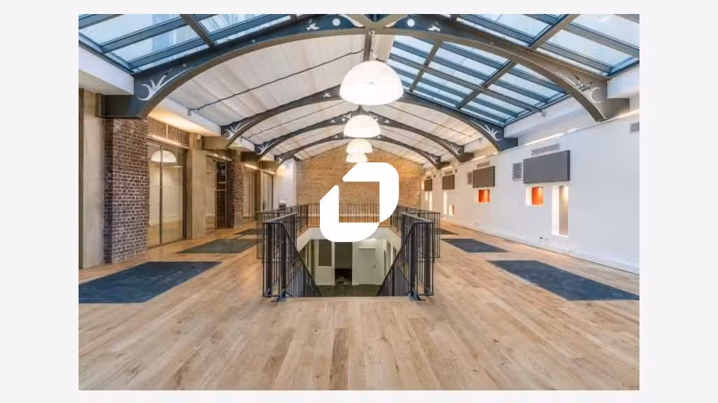 A louer Bureaux 1345m² Paris