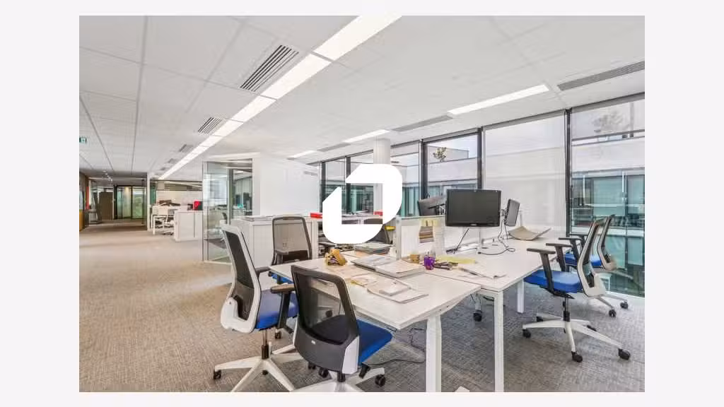A louer Bureaux 2723m² Paris
