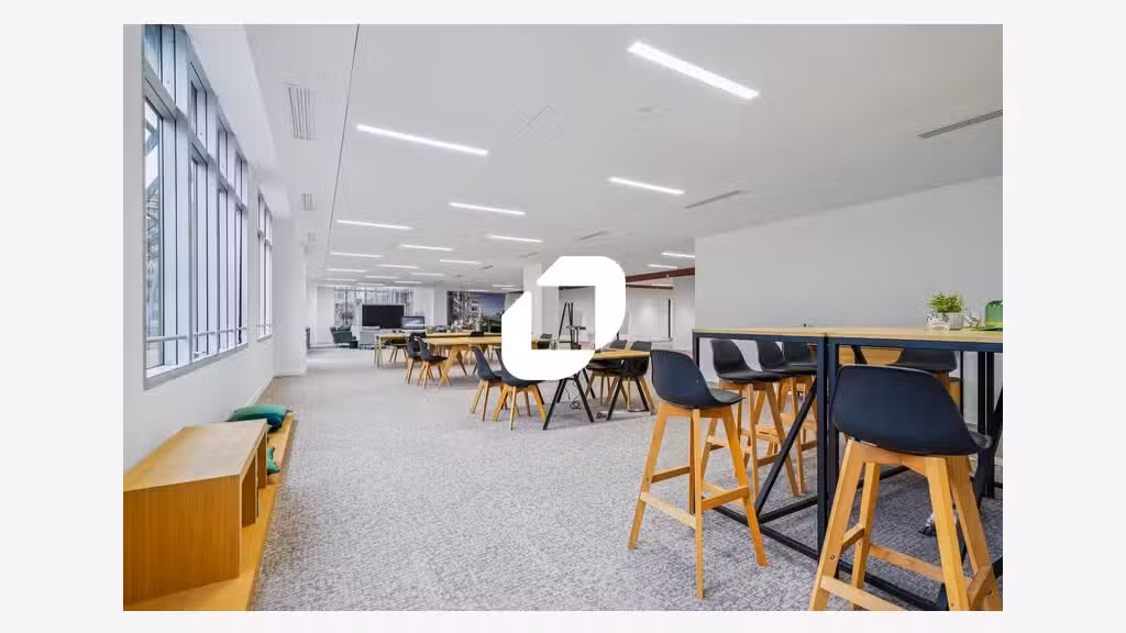 A louer Bureaux 12786m² Paris