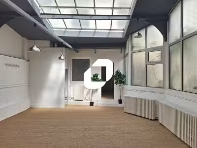 A louer Bureaux 138m² Paris