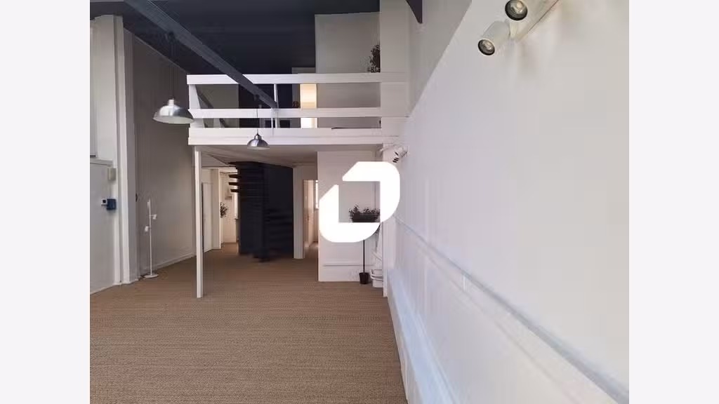 A louer Bureaux 138m² Paris