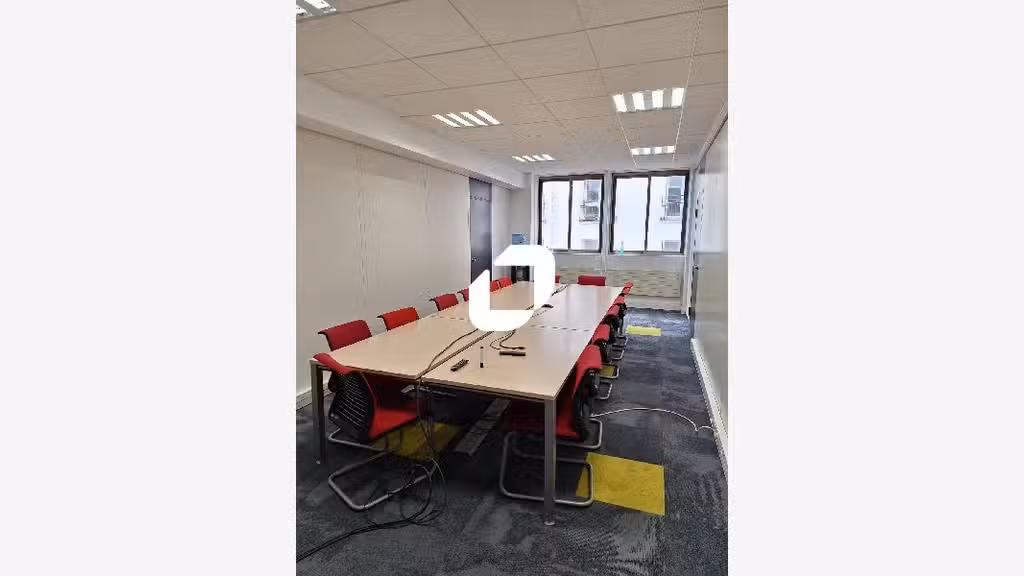 A louer Bureaux 1200m² Paris