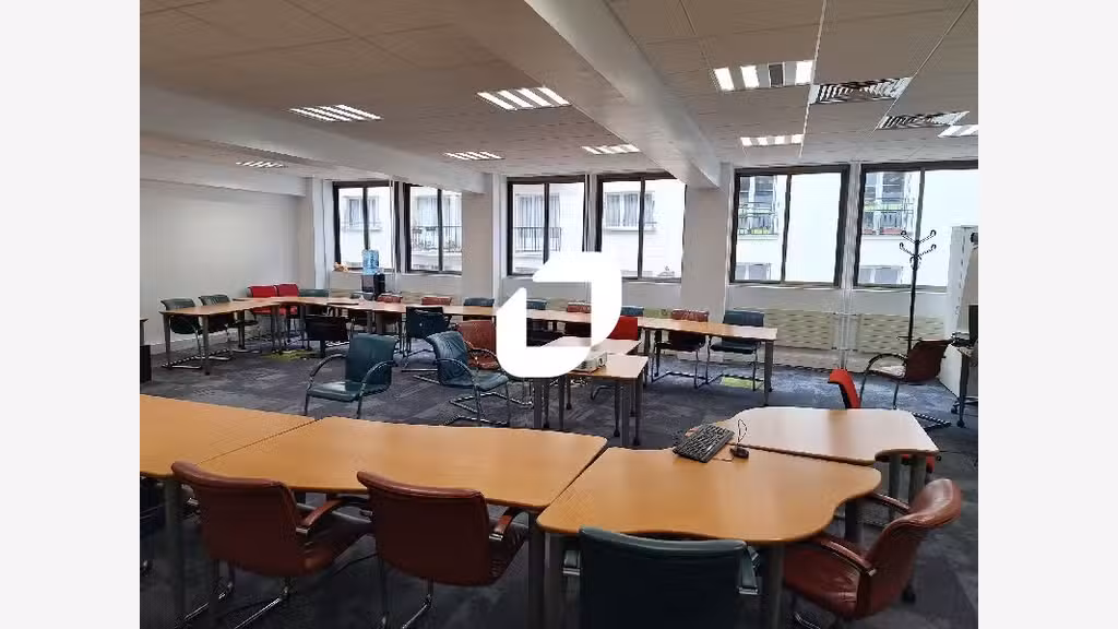 A louer Bureaux 1200m² Paris