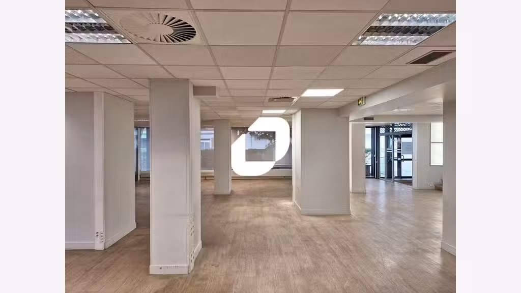 A louer Bureaux 536m² Paris