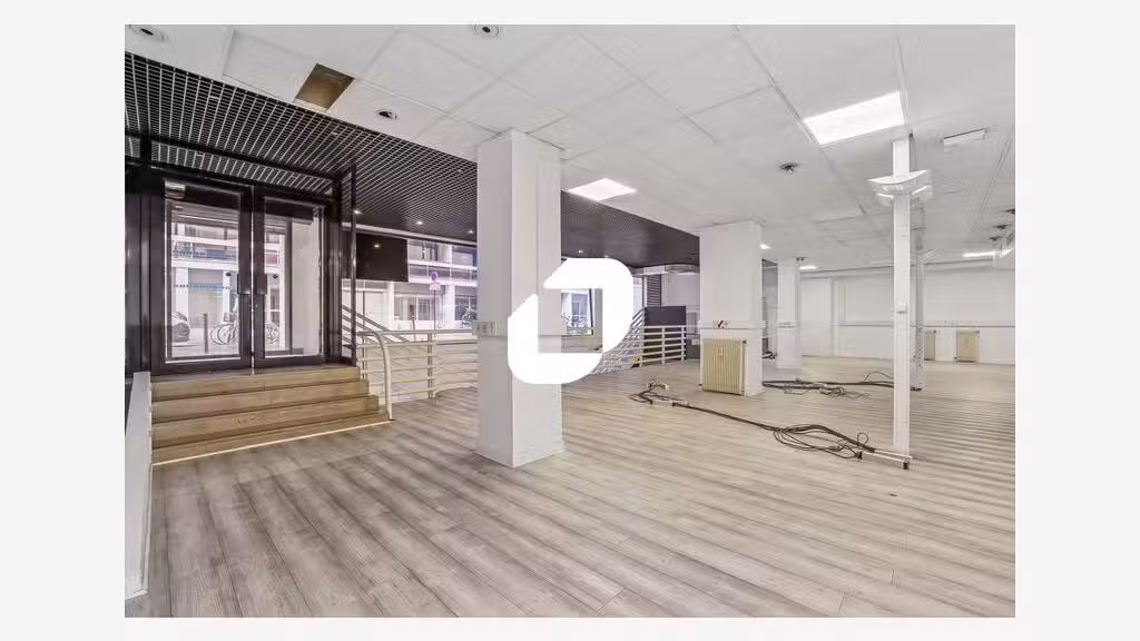 A louer Bureaux 807m² Paris