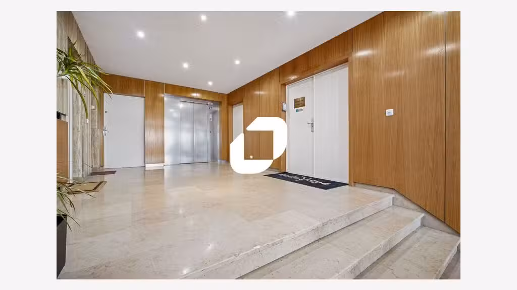 A louer Bureaux 297m² Paris