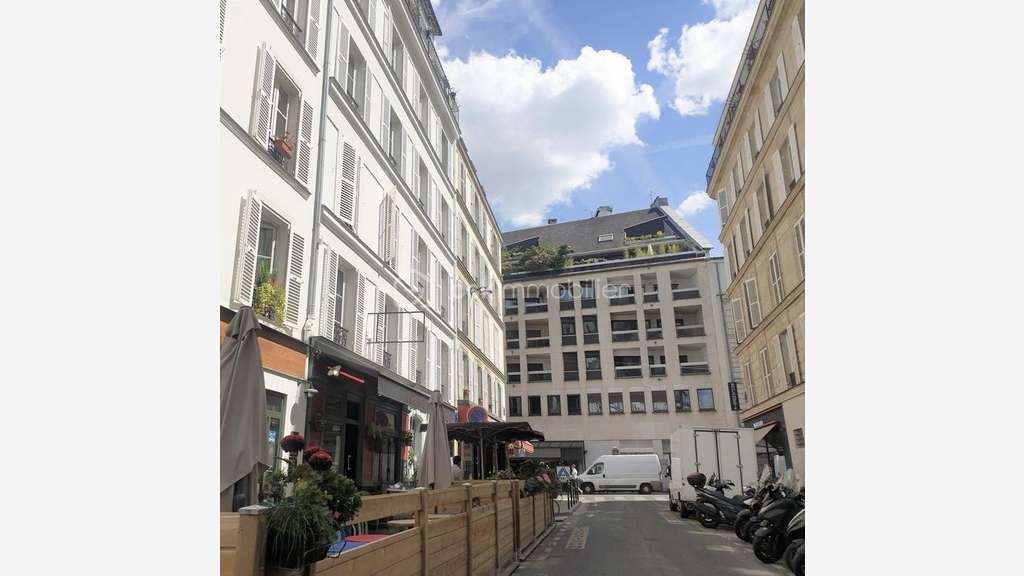 Location bureaux 200m² en R+1 à Paris 75017 Ternes